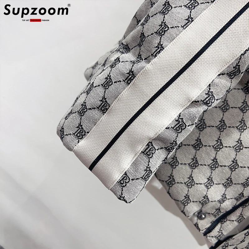 Supzoom Top Fashion Loose Winter Large Embroidery Letters Patchwork Warm Plaid Padded Coat Casual Down Jacket