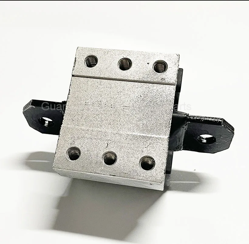 Transmission Mount For Sprinter W906 Vito W639 Transmission Mount