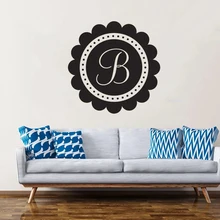 

Custom Initial Scalloped Circle Wall Decals Removable Vinyl Last Name Initial Stickers For Bedroom Livingroom Decor Mural HJ1020