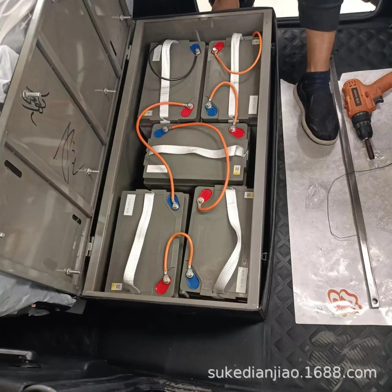 Electric tricycle, four doors, four seats, new energy mini car, family small electric scooter 6