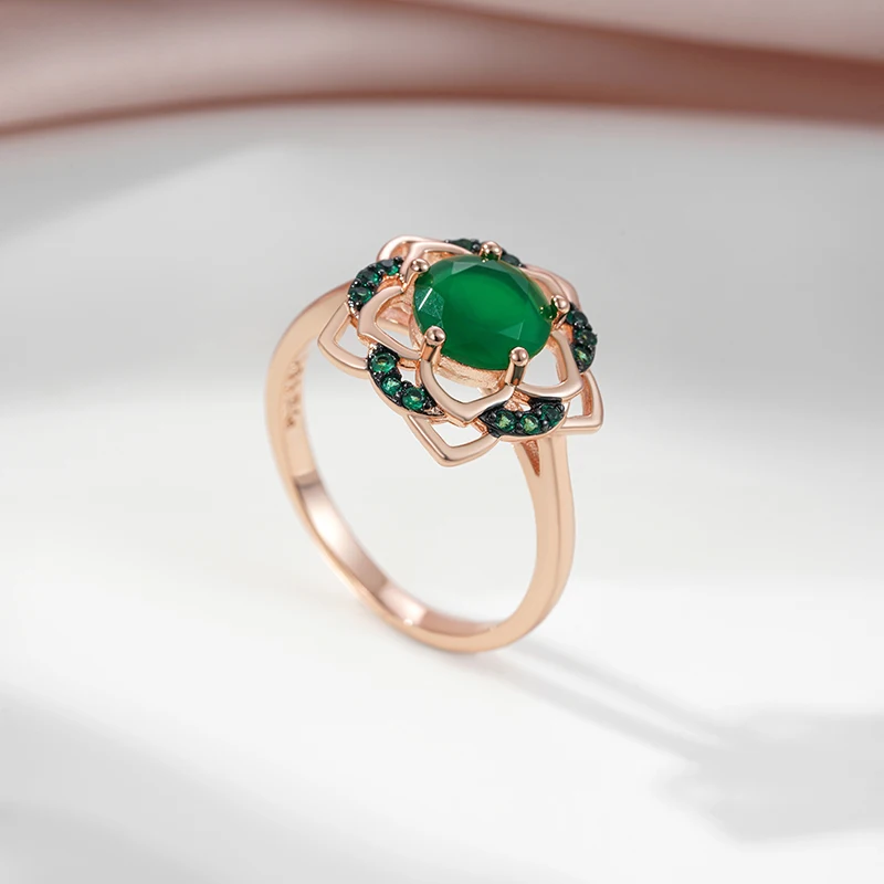 Elegant Rose Gold Green Flower Zircon Ring - Women's Luxury Fashion Jewelry