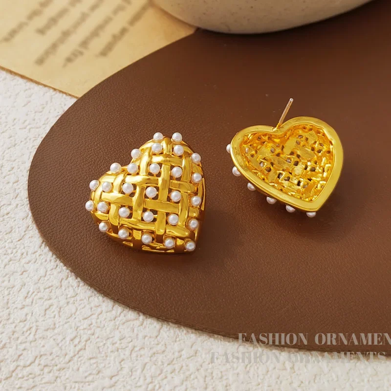 Fashion Jewelry Sweet Korean Temperament Heart Earrings For