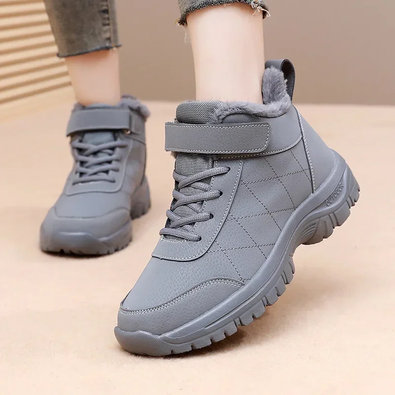 

Зимняя обувь для прогулок для пары, модные утепленные мужские ботинки со средним верхом, на шнуровке, большие размеры, уличные повседневные ботильоны на платформе