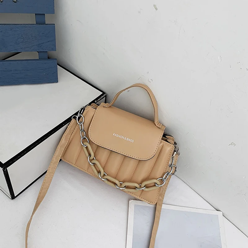 Chic Daily Clutch Bag Chains Flip Purse Women Shopping Shoulder Bag Pleated Leather Classic Pouch Red Totes Handbag