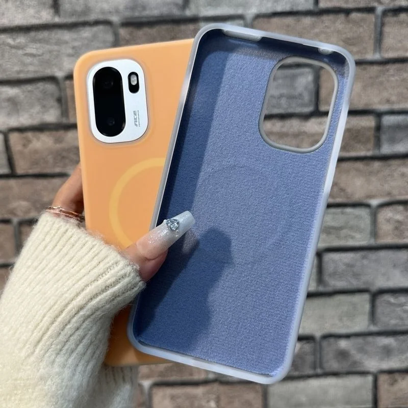 New Soft and Drop-Proof Magnetic Liquid Silicone Phone Back Cover
