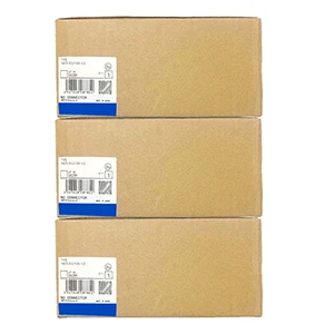 

1PC NS5-SQ10B-V2 NS5SQ10BV2 TOUCH PANEL New In Box