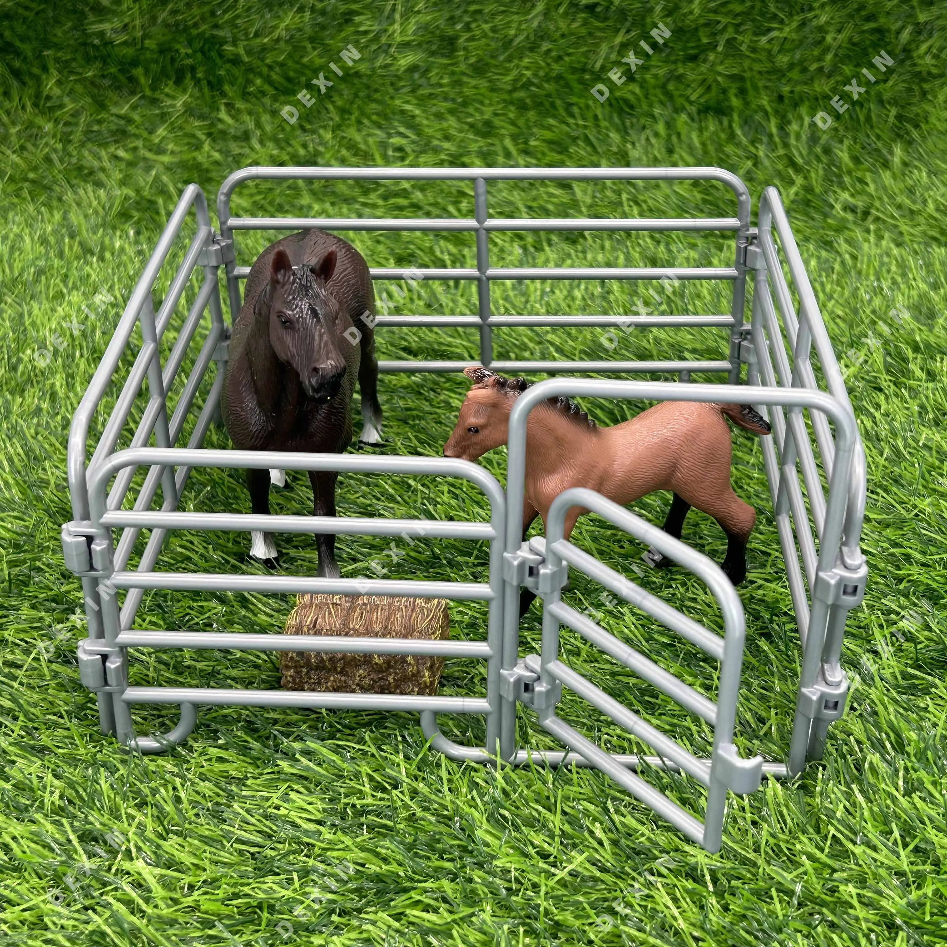 Horse-size-matching-fence-and-haystack-set-movie-static-display-toy ...