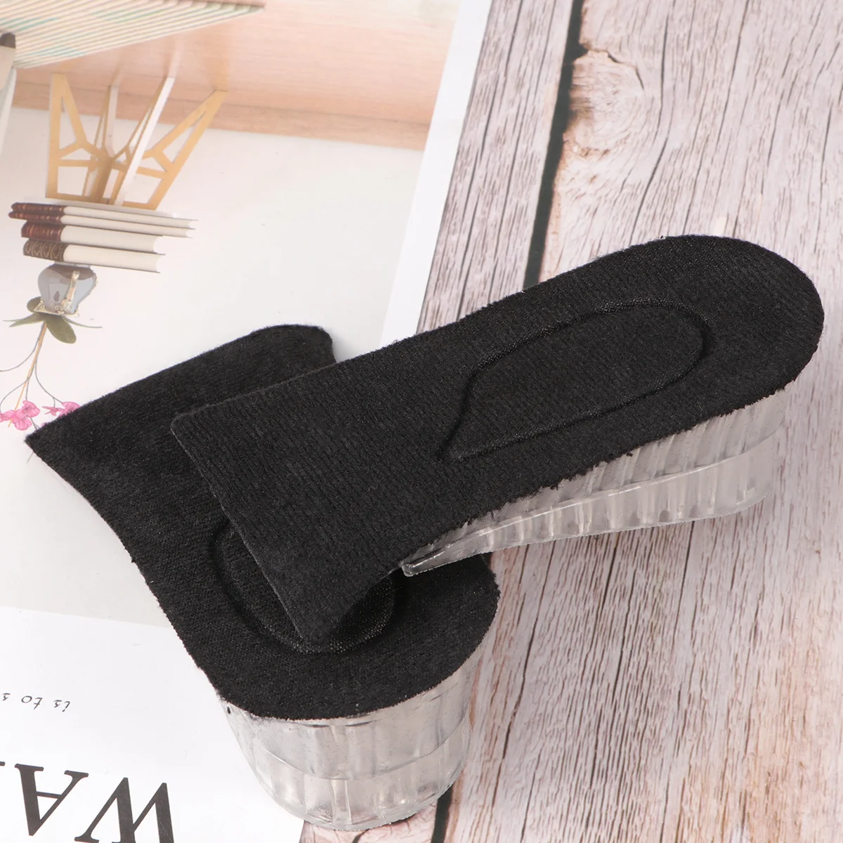 

Shoe Lift Insoles Silicone Height Increase Insoles Invisible Pads Heels Lift Inserts with for Men ( Black )
