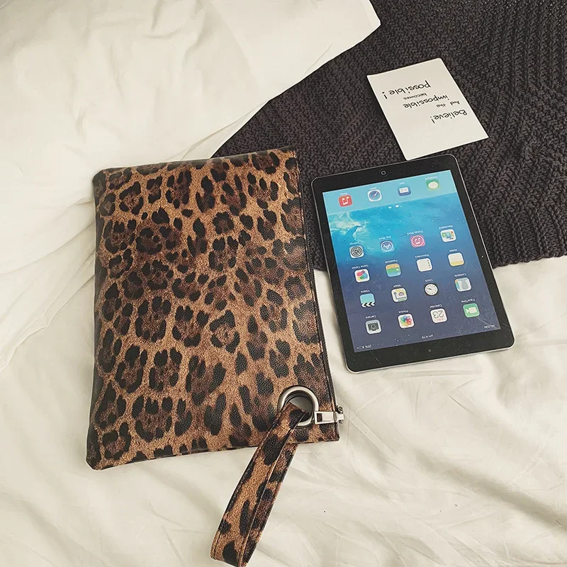 Casual Bags for Women Animal Print Leopard Clutch Female Fashion Design Leather Wallet Messenger Bag Ladies Elegant Handbag shoulder bags women evening bag canvas messenger bag
