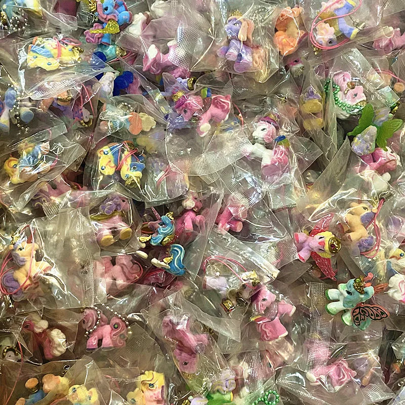 10 Pcs/lot Mixed Styles Simba Filly 3cm Mini Horse Figures Butterfly Witchy Unicorn Stars Horses Action Figures Christmas Gift