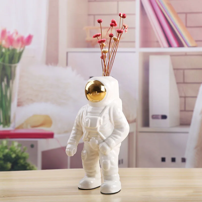 CAPIRON Porcelain Astronaut Vase Figurines Bookshelves Office Living Room Desktop Decor Interior Home Decoration Accessories 4