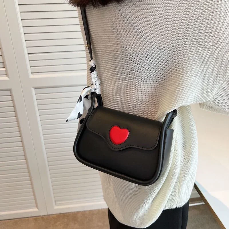 

Fashion Saddle Bag New Small Shoulder Bags For Women 2023 High Quality Solid PU Leather Crossbody Female Luxury Messenger Bag