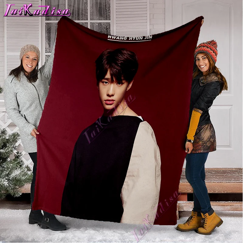 Stary Kids Hyunjin Blanket Kpop Flannel Blanket Skull Quilt Singer Cover Throw Sherpa Blankets Kidsroom