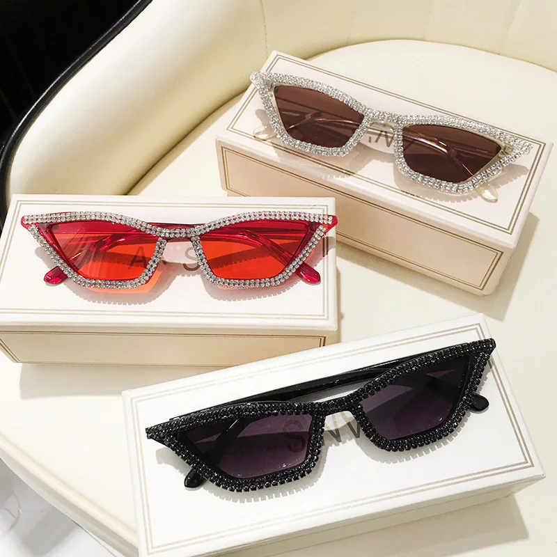 

Vintage Cat Eye Triangle Sunglasses Women Diamond Sun Glasses Female Luxury Brand Designer Sun Glasses For Women Trendy Glasses