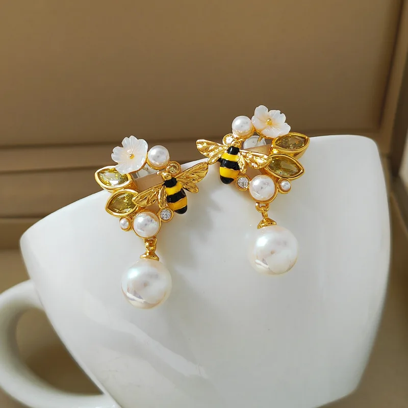 Fashion jewellery ear rings with stones and pearl | Fashion jewelry, Fancy  jewellery, Jewelry