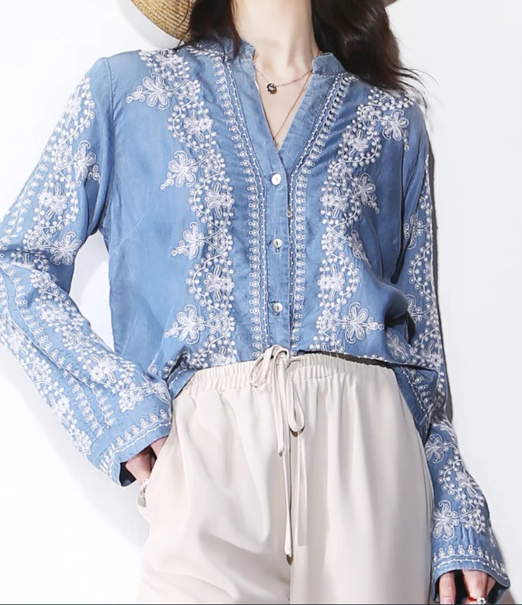 Irene | Vintage Bohemian Floral Print Women's T-Shirt main image 0