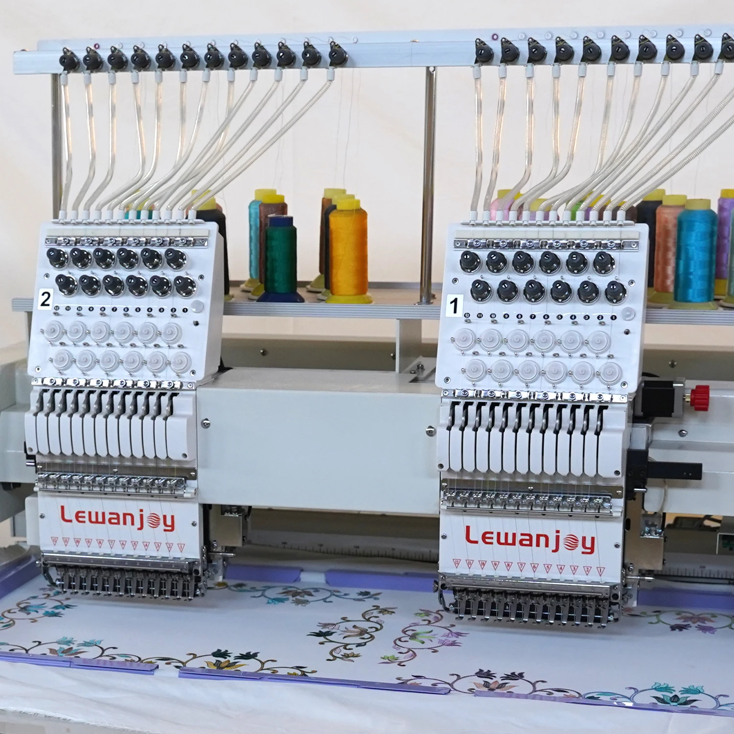 Two Heads 9/12 Needles DAHAO High Speed Type Hat T-Shirt Computerized Embroidery Machine