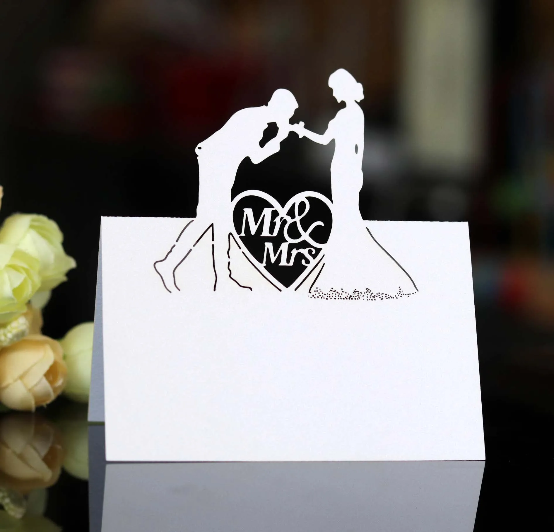 Wedding Table Card Paper Laser Cut Heart Shape Table Name Card Place Wedding Party Decoration Favor Seat 10/20/30Pcs