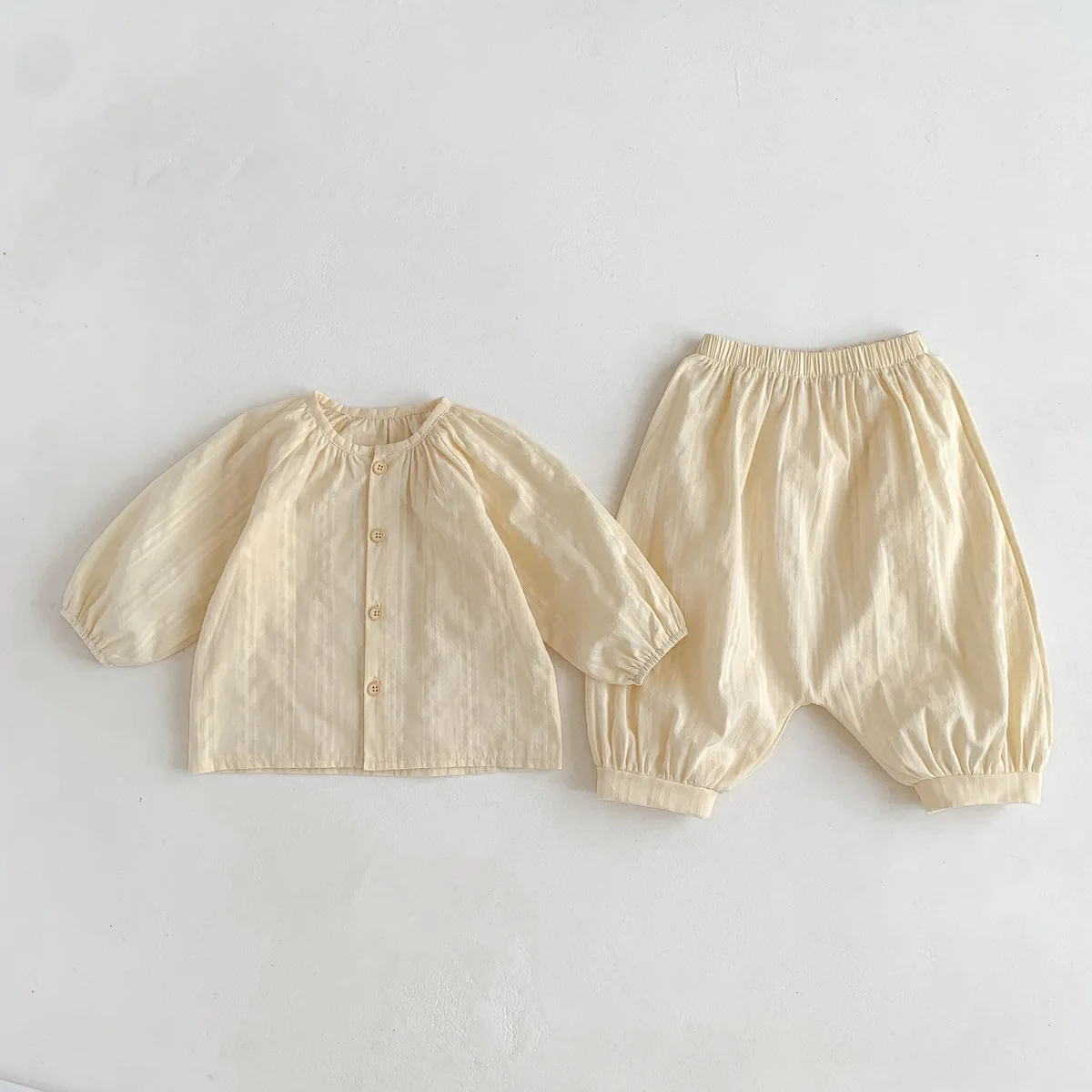 

Korean Kids Puff Sleeve Tops Girls Loose Thin Simple Cardigan +Solid Cotton Pp Pants 2Pcs Spring Fashion Baby Girls Clothes Sets