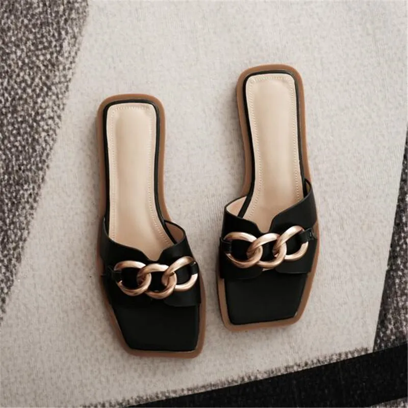 

Fashion Women Slippers Metal Buckle Retro Flat Bottomed Female Sandals Summer 2022 Classic Comfort Beach Outdoor Ladies Shoes