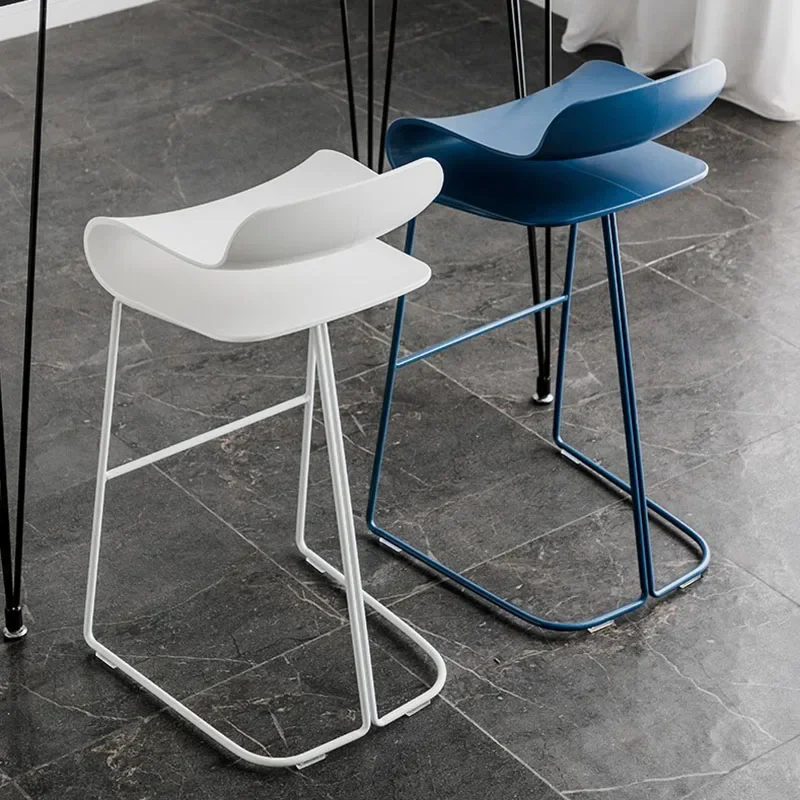 Cream Style Accent Bar Chairs High Stool Modern Reception Bar Chairs Plastic Restaurant Furniture Tabouret De LLBC