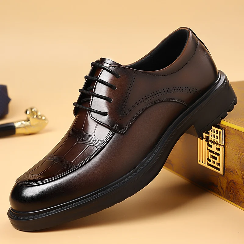 أحذية مكتب أكسفورد للرجال على الموضة عالية الجودة كاجوال من الجلد بمقدمة مستديرة مصممة للأعمال أحذية مشي خارجية