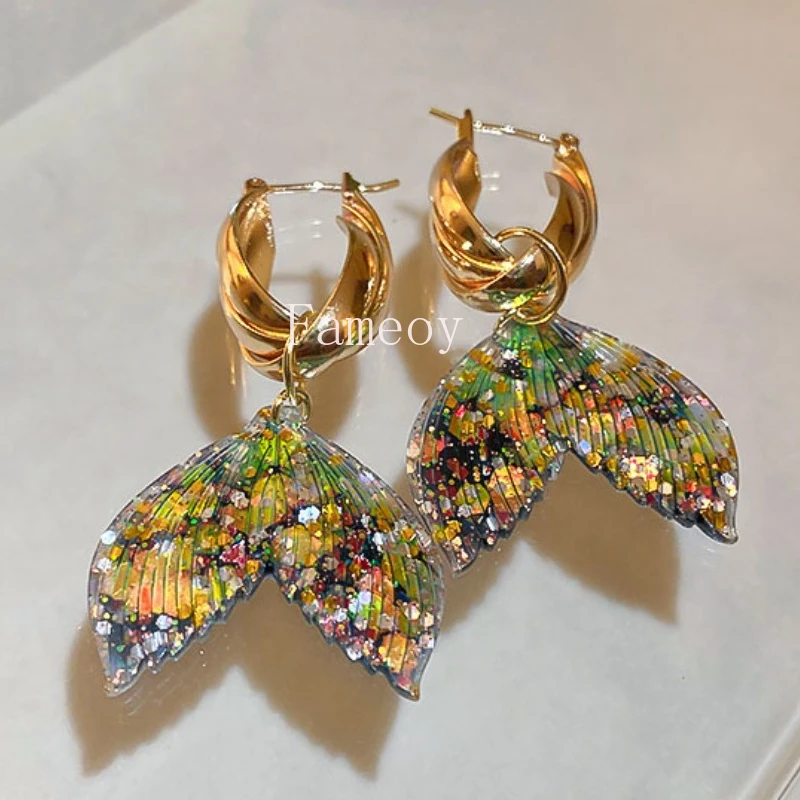

2024 Fashionable Ethnic Style New Flower Pendant Women's Earrings