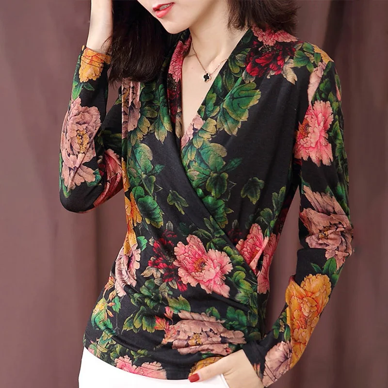 

Elegant V-Neck Spliced Loose Printed Folds Blouse Women's Clothing 2023 Autumn New Oversized Casual Pullovers Asymmetrical Shirt