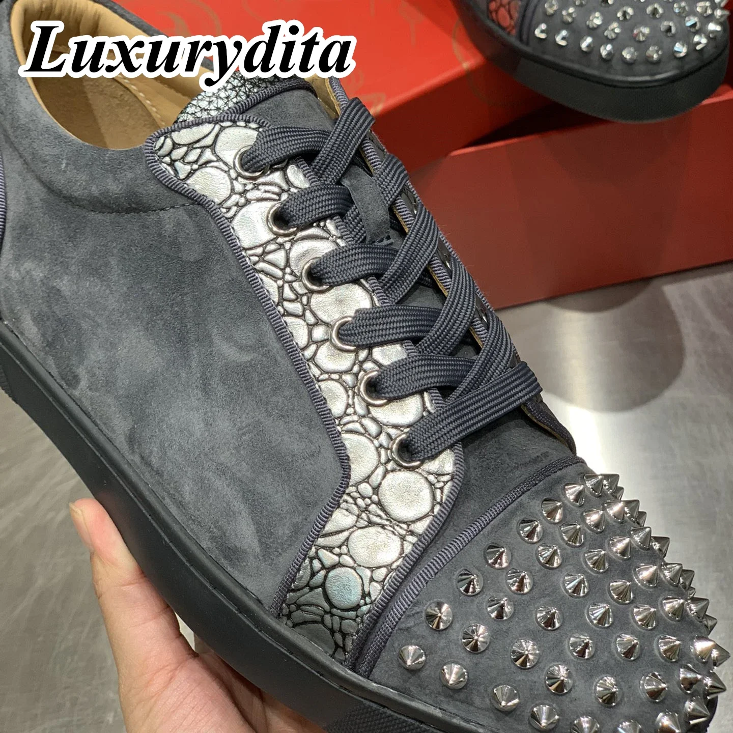 LUXURYDITA Designer Men Casual Sneakers Real Leather Rivet Luxury Womens Tennis Shoes 35-47 Fashion Unisex loafers HJ1747