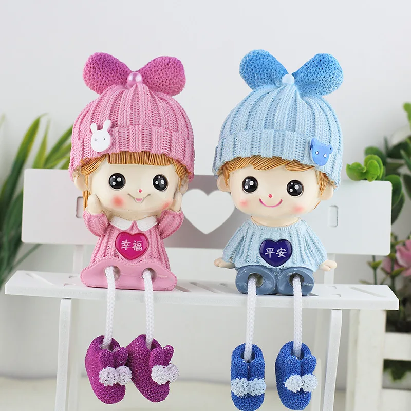 2pcs/set Miniature Ornaments Resin Dolls Hanging Feet Boy Girl Lovers Couple Figurines Craft Wedding Accessories Birthday Gifts