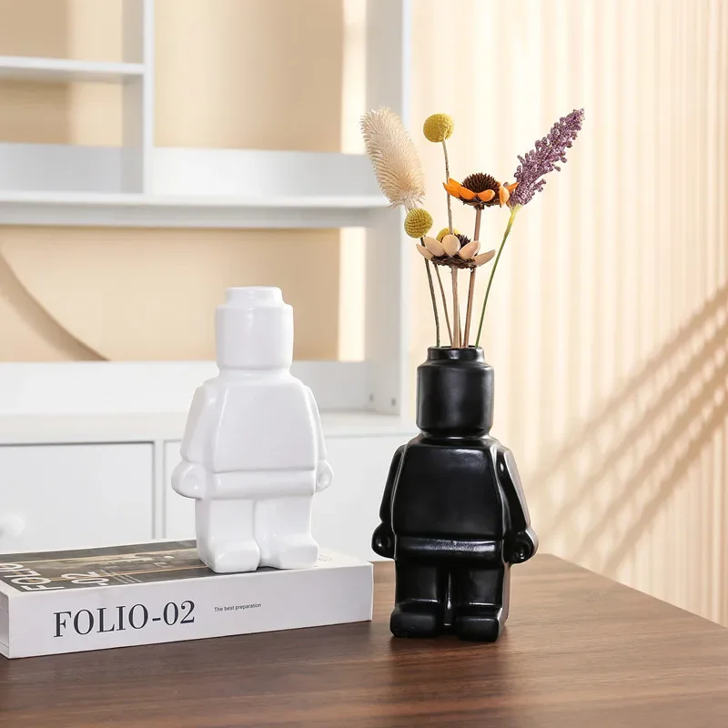 European Resin Statue for Living Room, Creative Block Man, TV Cabinet, Desktop Flower Vase, Modern Home Decoration Accessories 2