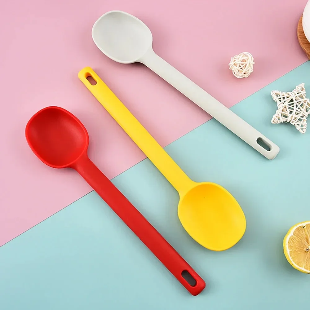 1PC Silicone Salad Stirring Spoon Heat Resistant Shallow Mouthed Soup Spoon non Stick Pot Kitchen Baking Tool