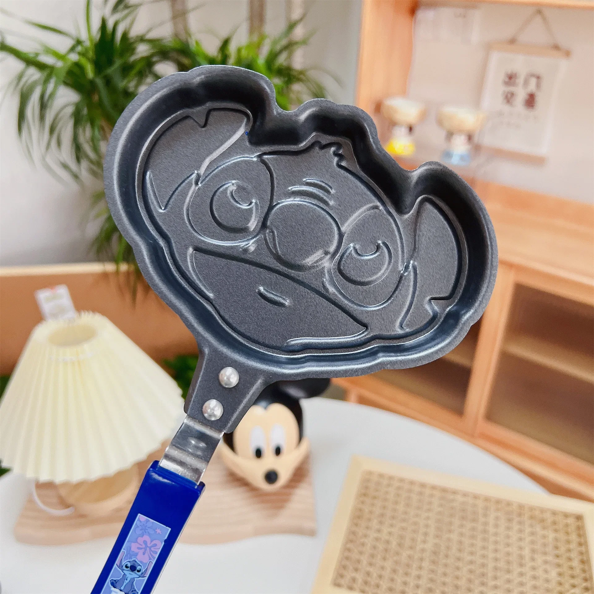 

Disney Anime Stitch Frying Pan Cute Minnie Mickey Kitchen Tools Omelet Mold Kid's Breakfast Frying Pan Non-stick Christmas Gift