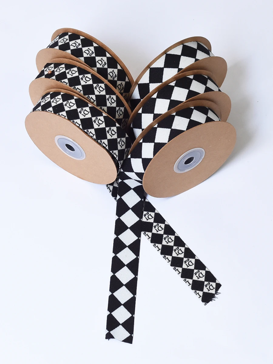 

См x 10Y букет цветов, Подарочная Толстая Лента, черно-белая ромбовидная клетчатая бабочка, декоративная лента, Цветочная лента