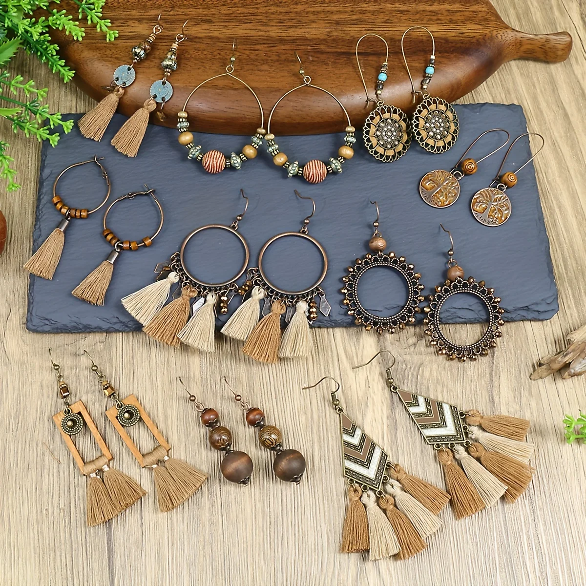 Orecchini Lunghi Boho Con Perle E Nappa - Nero E Oro, Gioielli Vintage E Moda Per Donne - 2