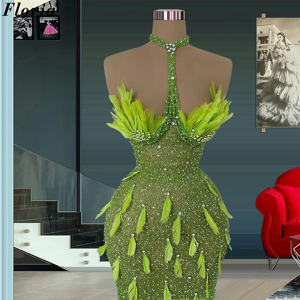 2023 New Fashion Green Mermaid Celebrity Dresses Feathers Halter Sexy Prom Dresses Special Occasion Gowns Vestidos Para Mujer