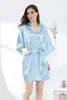 Robe de chambre courte et douce pour femme, en soie, couleur unie, pour mariée, demoiselle d'honneur, tenue de matin, pour fête de mariage, été