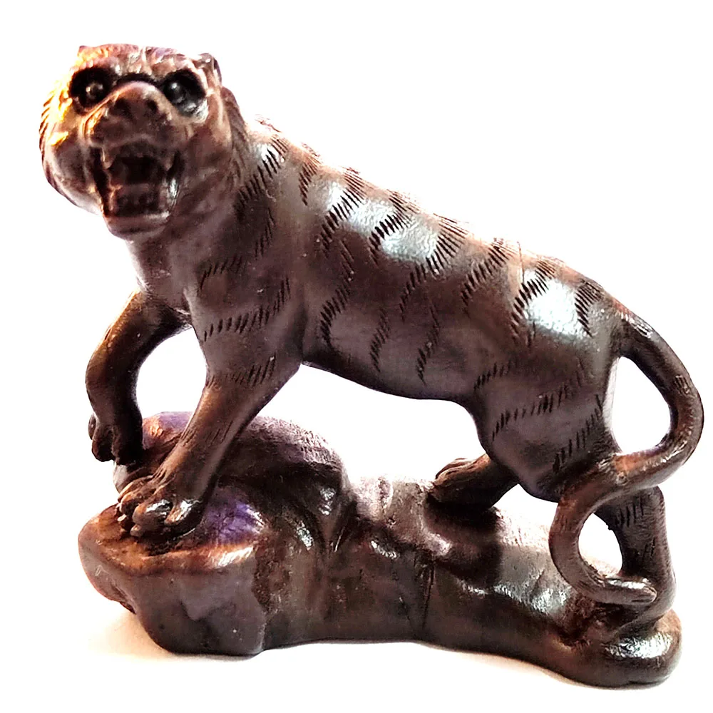 

Y8766 -20 лет, 5,5 см, высокая ручка, железная древесина, Netsuke: Tiger