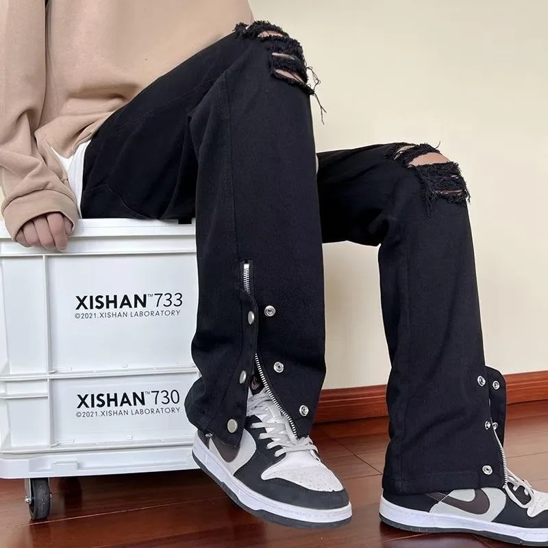 Рисунок 4 - Джинсы мужские рваные однотонные