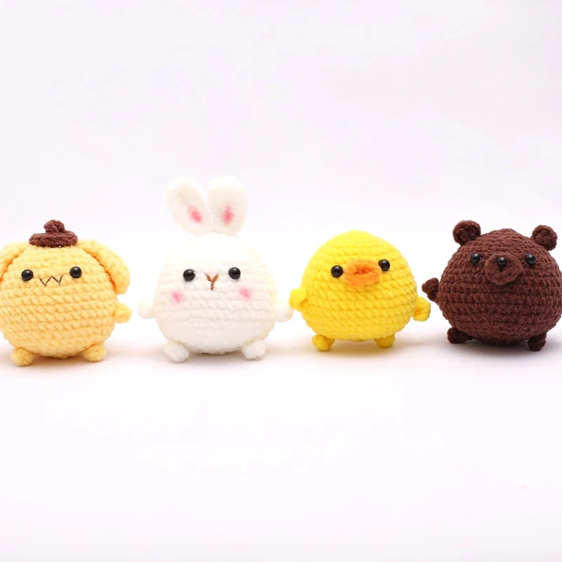 Cute Crochet Animal Doll Handmake Knit Rabbit Capybara Small Bear DIY Hand-crocheted Cartoon Doll Finished Product Key Holder