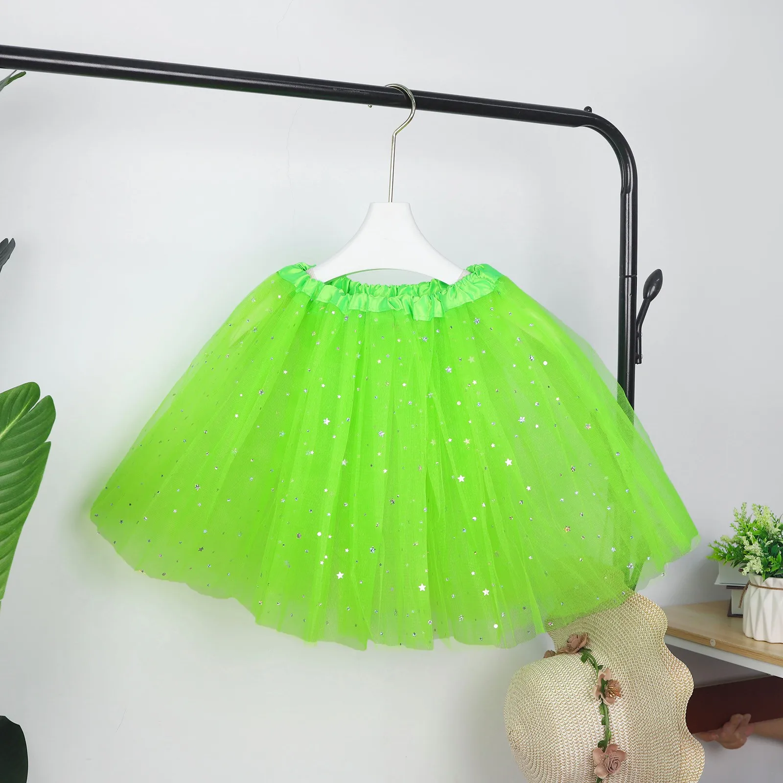 

Women's Solid Color Stage Puffy Gauze Skirt Fashionable Casual Multicolor Half Length Mini Skirts For Women