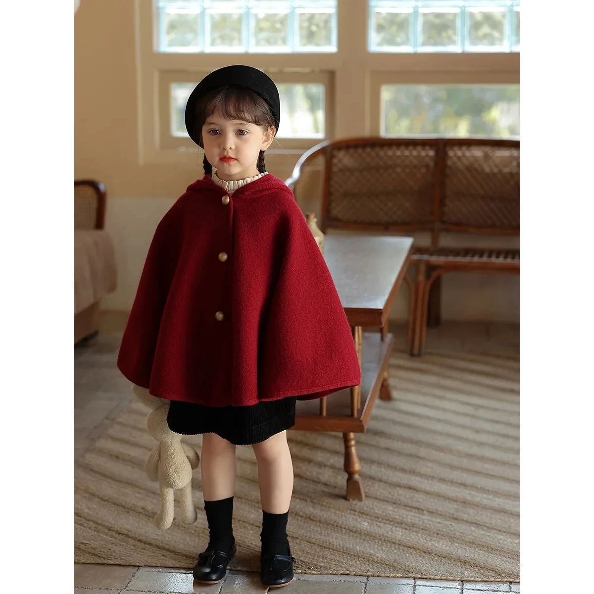 

Детская шерстяная куртка-накидка, на возраст 1-8 лет