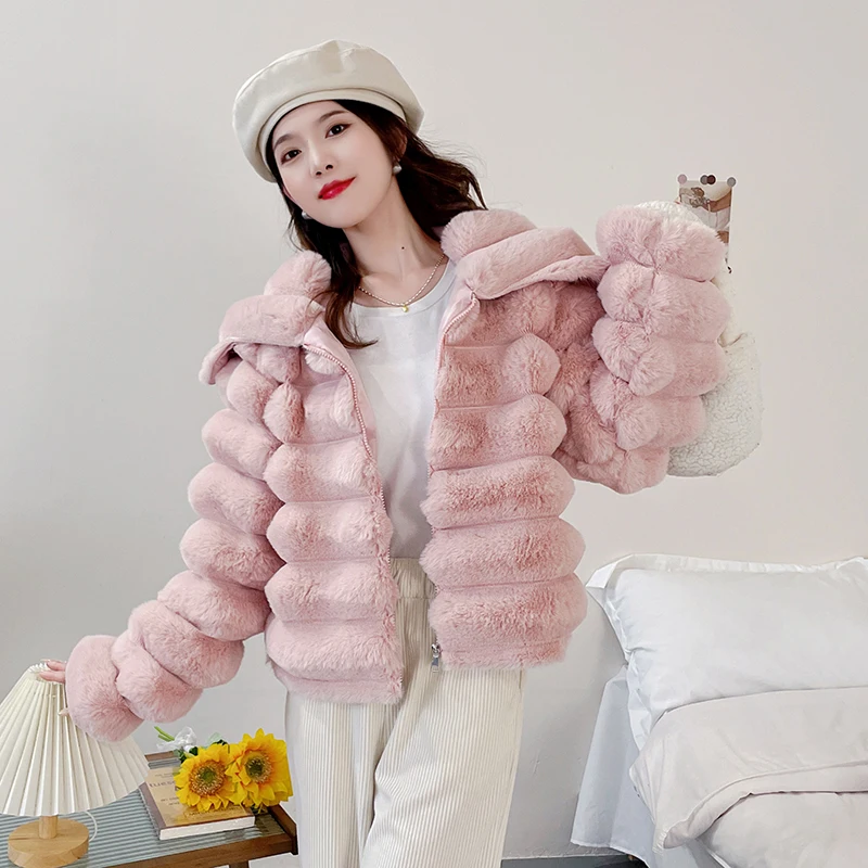 Korean Fashion 2023 Winter Warm Faux Fur Women Coat Long Sleevs Large Collar Hot Sell Lady Thick Coats