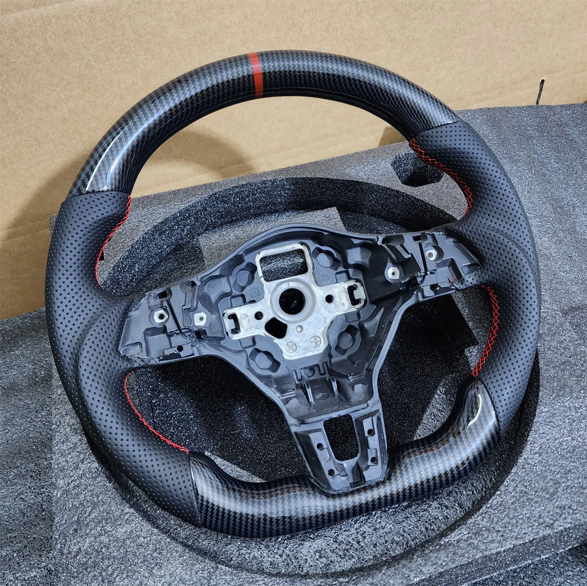 폭스 바겐 골프 6 GTI GTD R 2009-2013 폴로 GTI Tiguan Passat R-Line 용 하이드로 딥 탄소 섬유 룩 스티어링 휠