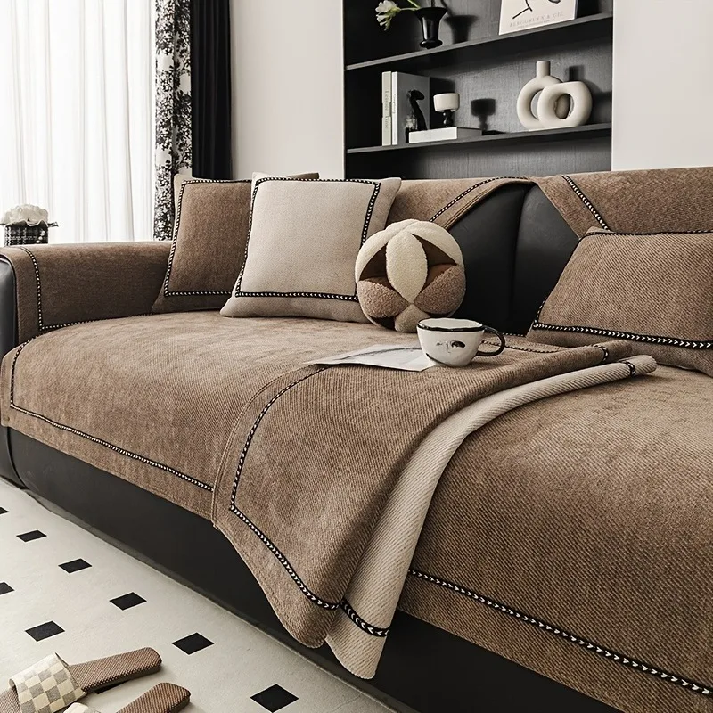 Vintage-Style Chenille Sofa Slipcover Image 7