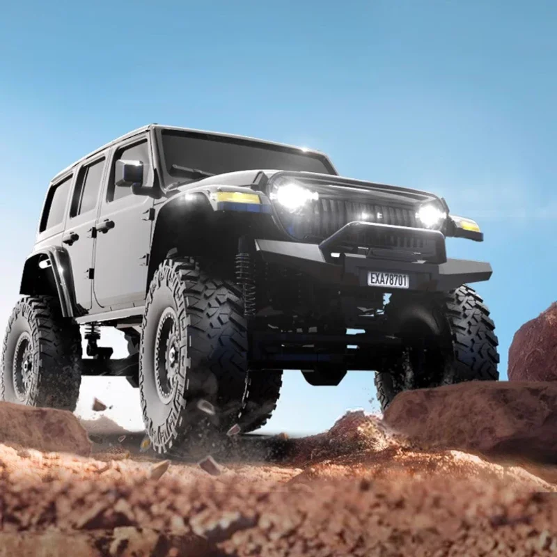 1/24 2.4G 4 × 4 Remote Control Car 4WD Off Road Vehicle with Lighting Simulation Remote Control Climbing Car Boy Toy Gift 78701 3