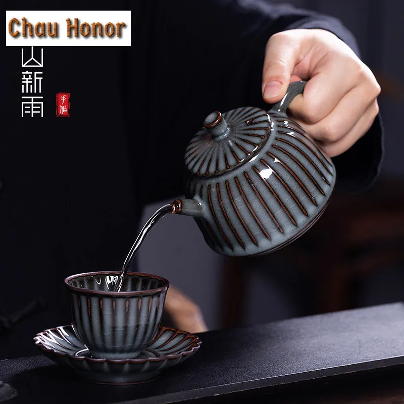 275ml Handmade Longquan Celadon Iron Body Teapot Ancient Tea Infuser Pot Tea Maker Kettle with Filter for Tea Supplies Ornaments