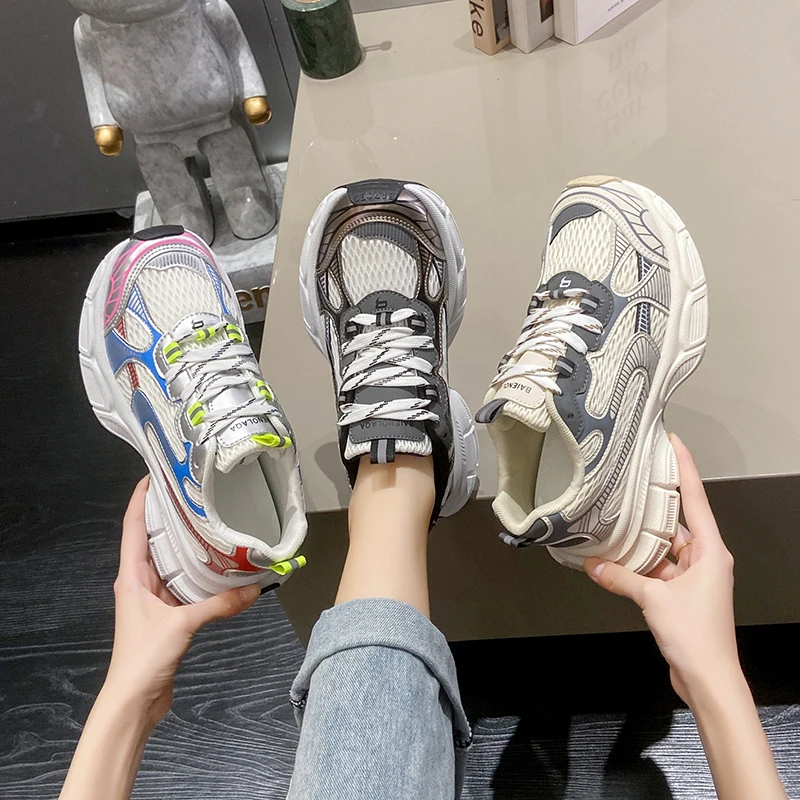

Leisure Chunky Sneakers Women Flats Breathable Mesh Lace Up High Heels Round Toe Shoes Woman Platform Vulcanize Shoes Plus Size