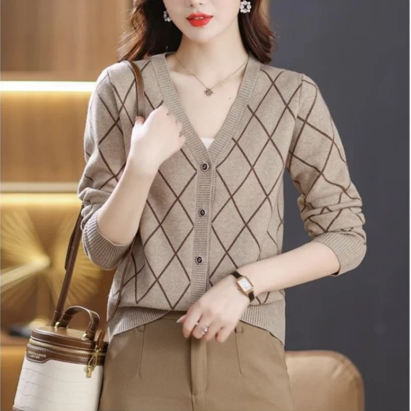 Women's Clothing Simplicity Versatile Autumn and Winter New Splice Buttons V-neck Long Sleeved Casual Commuting Striped Sweater 2023 autumn korean edition high waist simplicity casual women clothing buttons slim fit all match warm straight leg pants