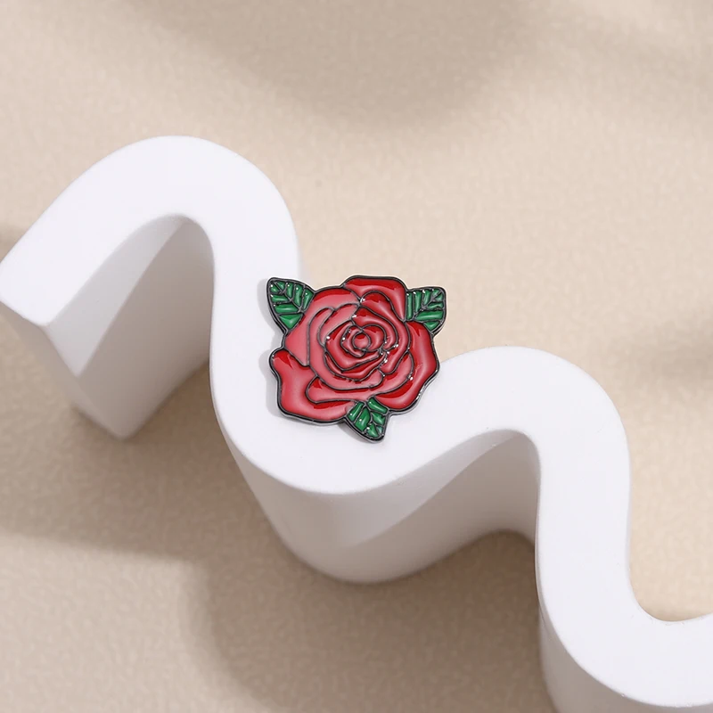 Rote Blumen Emaille Pins Benutzerdefinierte Rose Broschen Revers Abzeichen Floral Pflanze Schmuck Liebhaber Muttertagsgeschenk für Kinder Freunde – Detail 4